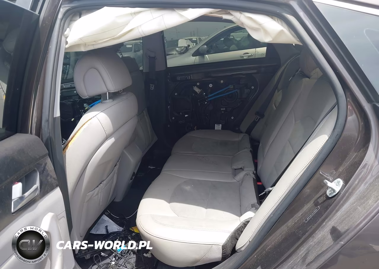 2015 Hyundai Sonata Sport VIN:5NPE34AF3FH120216 - 8