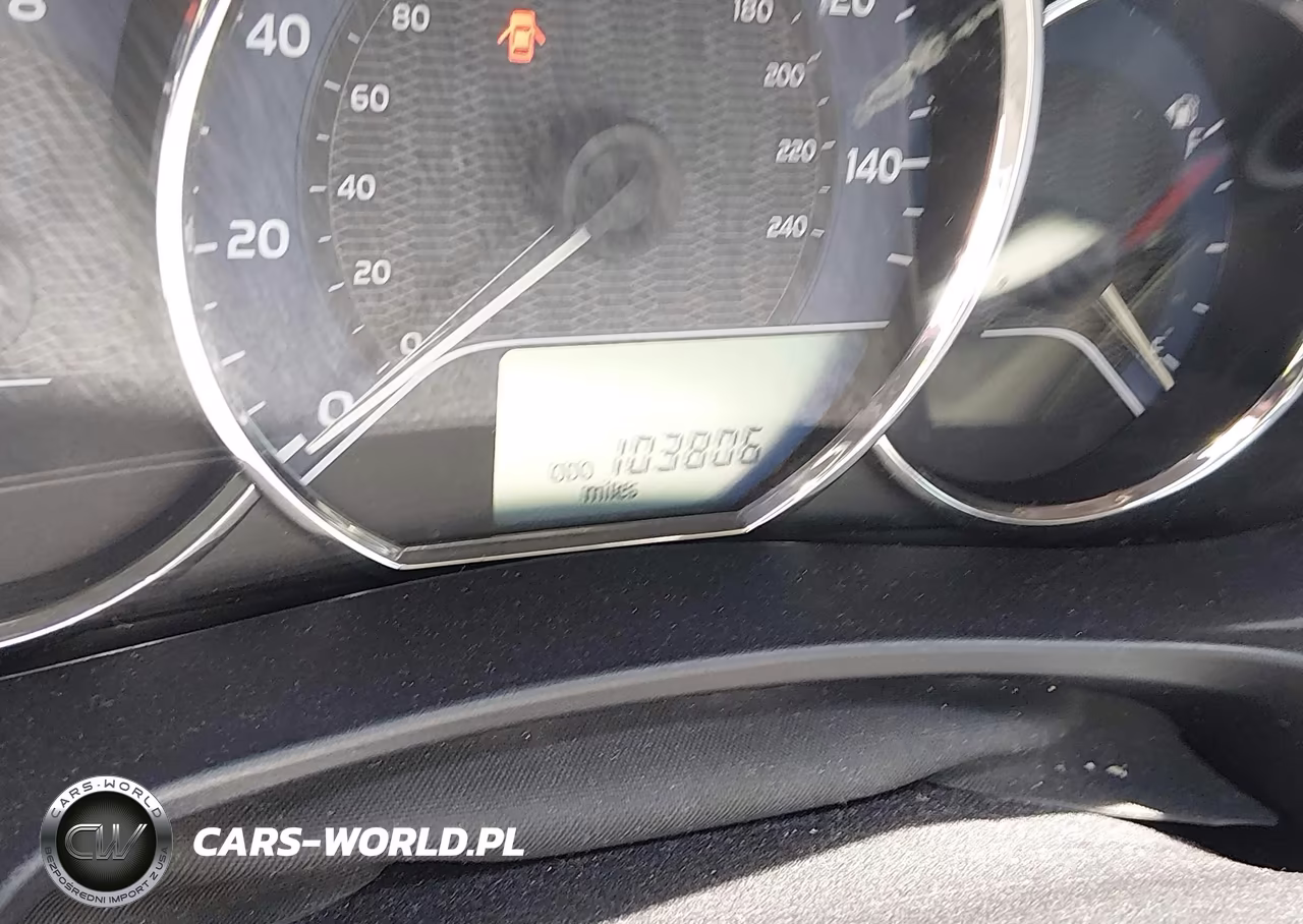 2016 Toyota Corolla Le VIN:2T1BURHE3GC528388 - 14