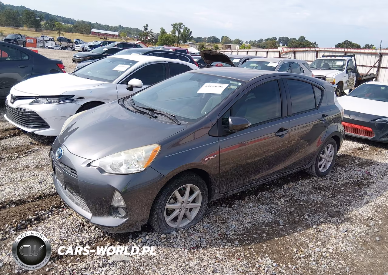2013 Toyota Prius C Four VIN:JTDKDTB33D1534406 - 2