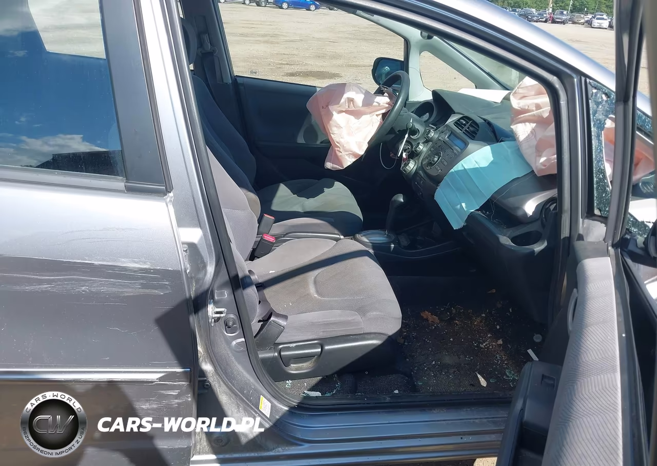 2009 Honda Fit VIN:JHMGE88229S018987 - 5