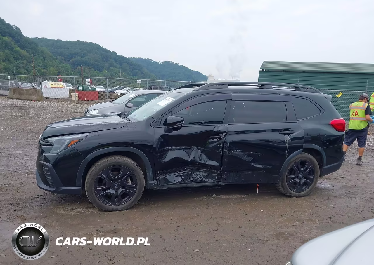 2023 Subaru Ascent Onyx Edition Limited 7-Passenger VIN:4S4WMAKD5P3406283 - 14