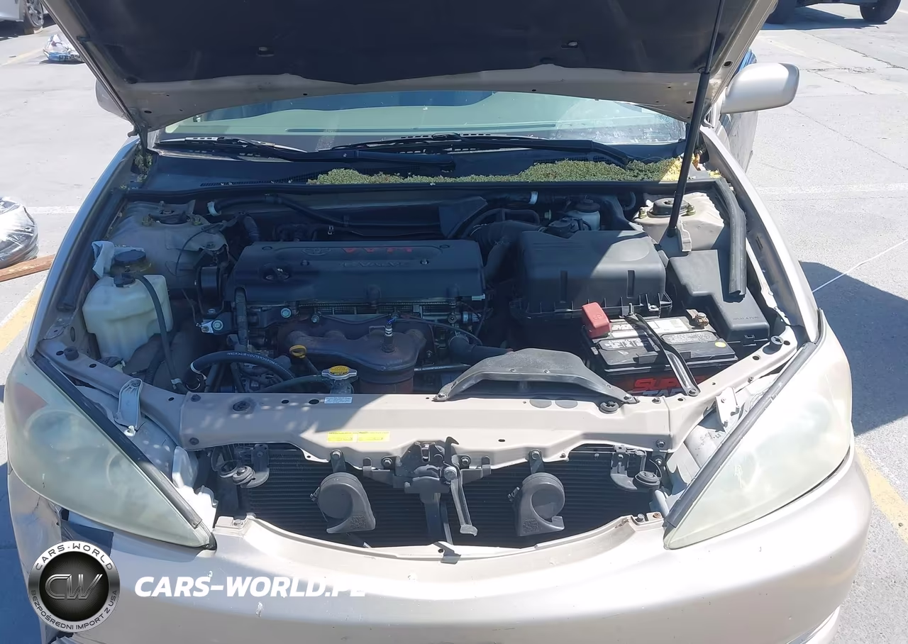 2004 Toyota Camry Le VIN:4T1BE32K14U827462 - 10