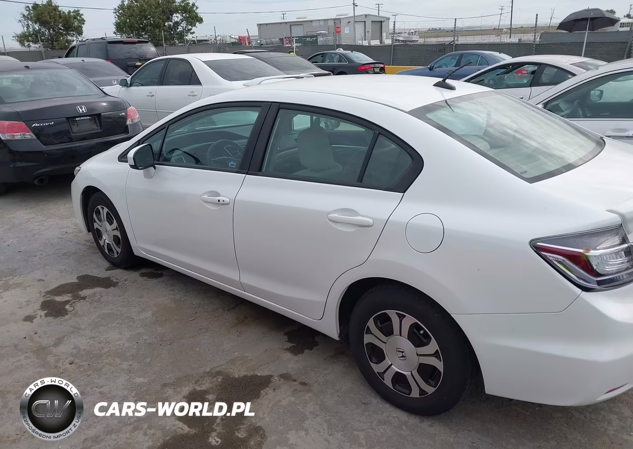 2015 Honda Civic Hybrid VIN:19XFB4F29FE200847 - 14