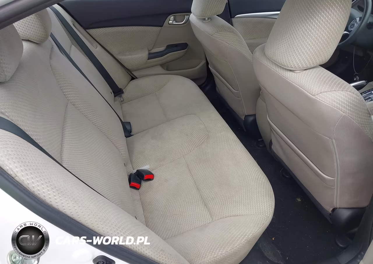 2015 Honda Civic Hybrid VIN:19XFB4F29FE200847 - 8