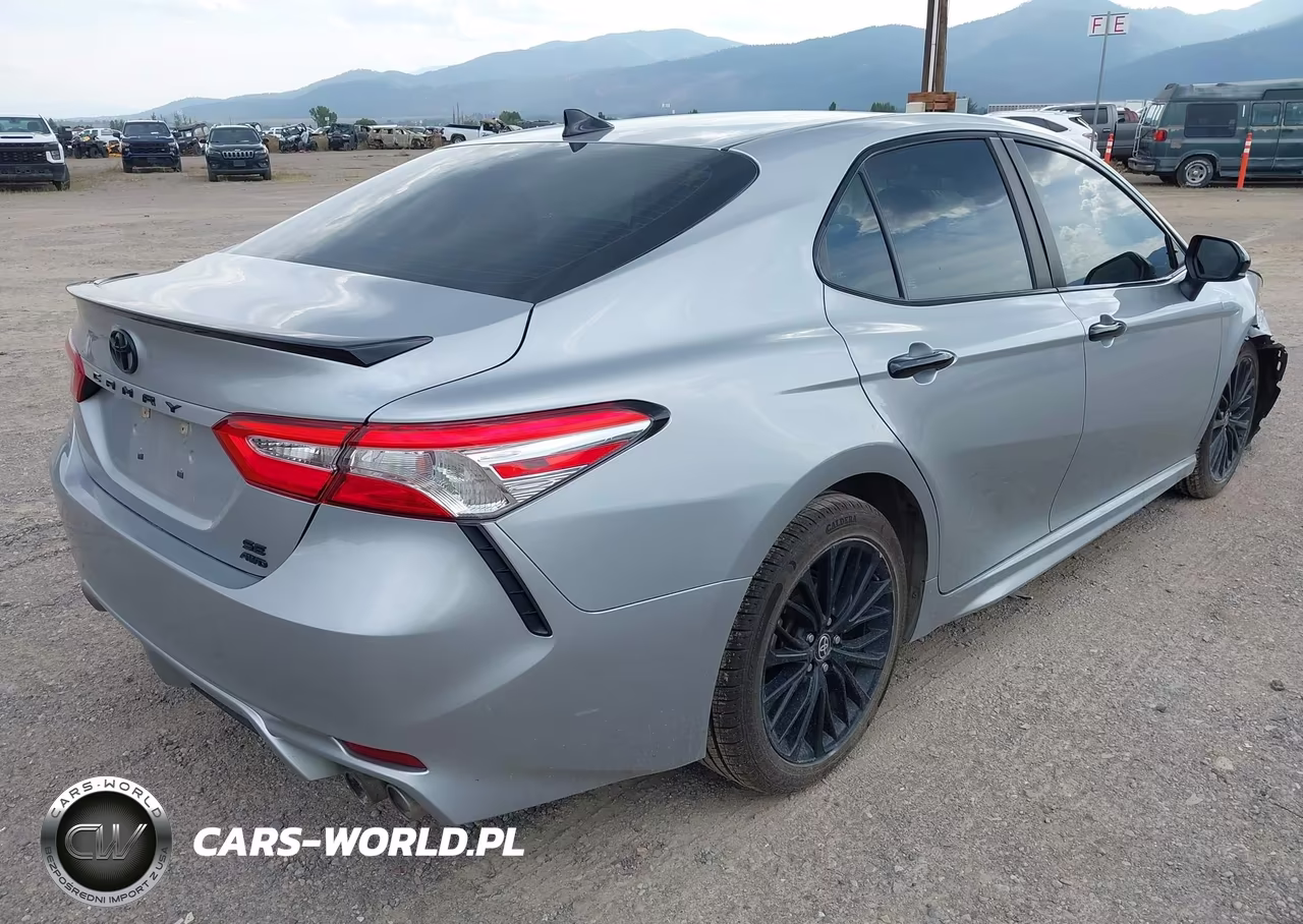 2020 Toyota Camry Se-Se Night Shade VIN:4T1G11BK9LU017954 - 4