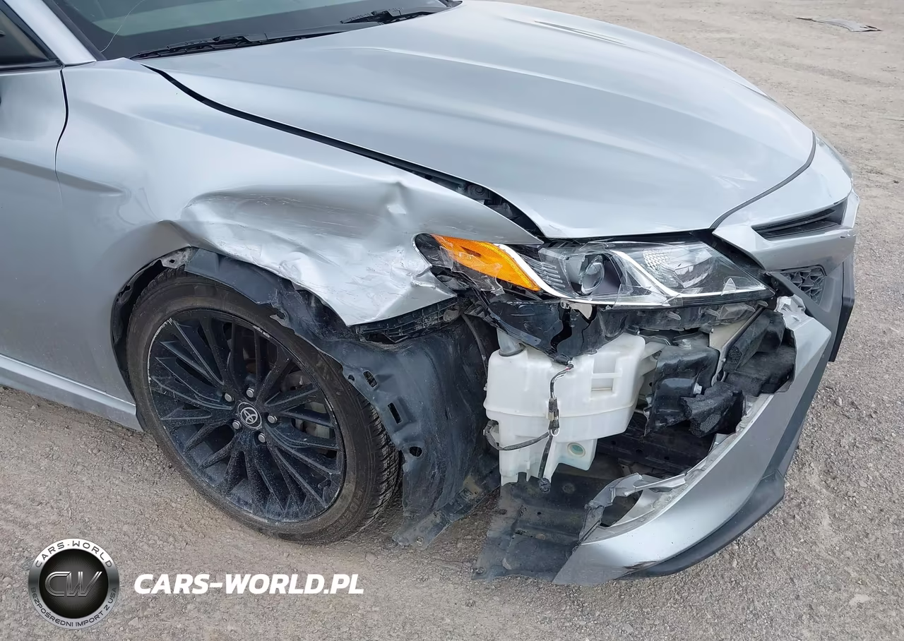 2020 Toyota Camry Se-Se Night Shade VIN:4T1G11BK9LU017954 - 6