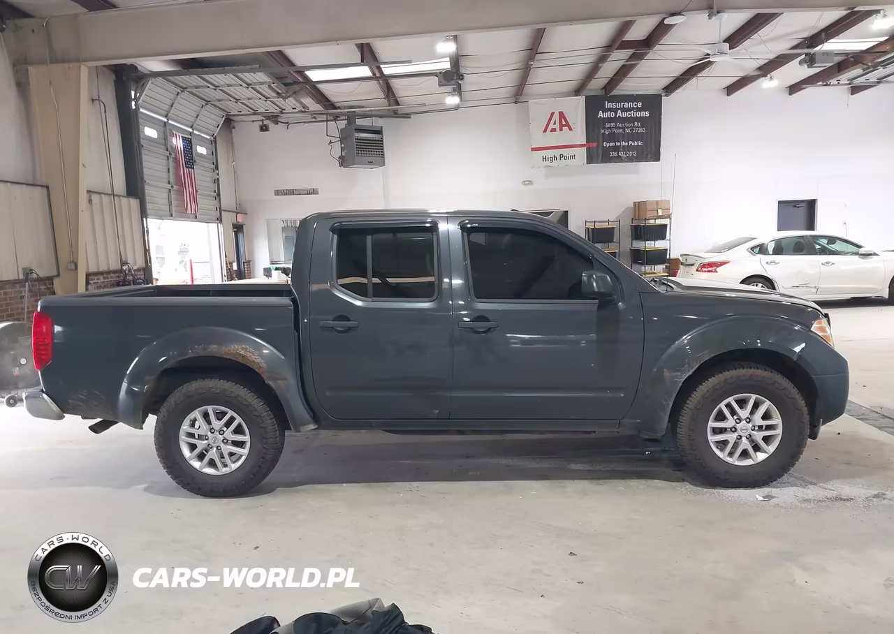2015 Nissan Frontier Pro-4X-S-Sl-Sv VIN:1N6AD0EV8FN701195 - 13