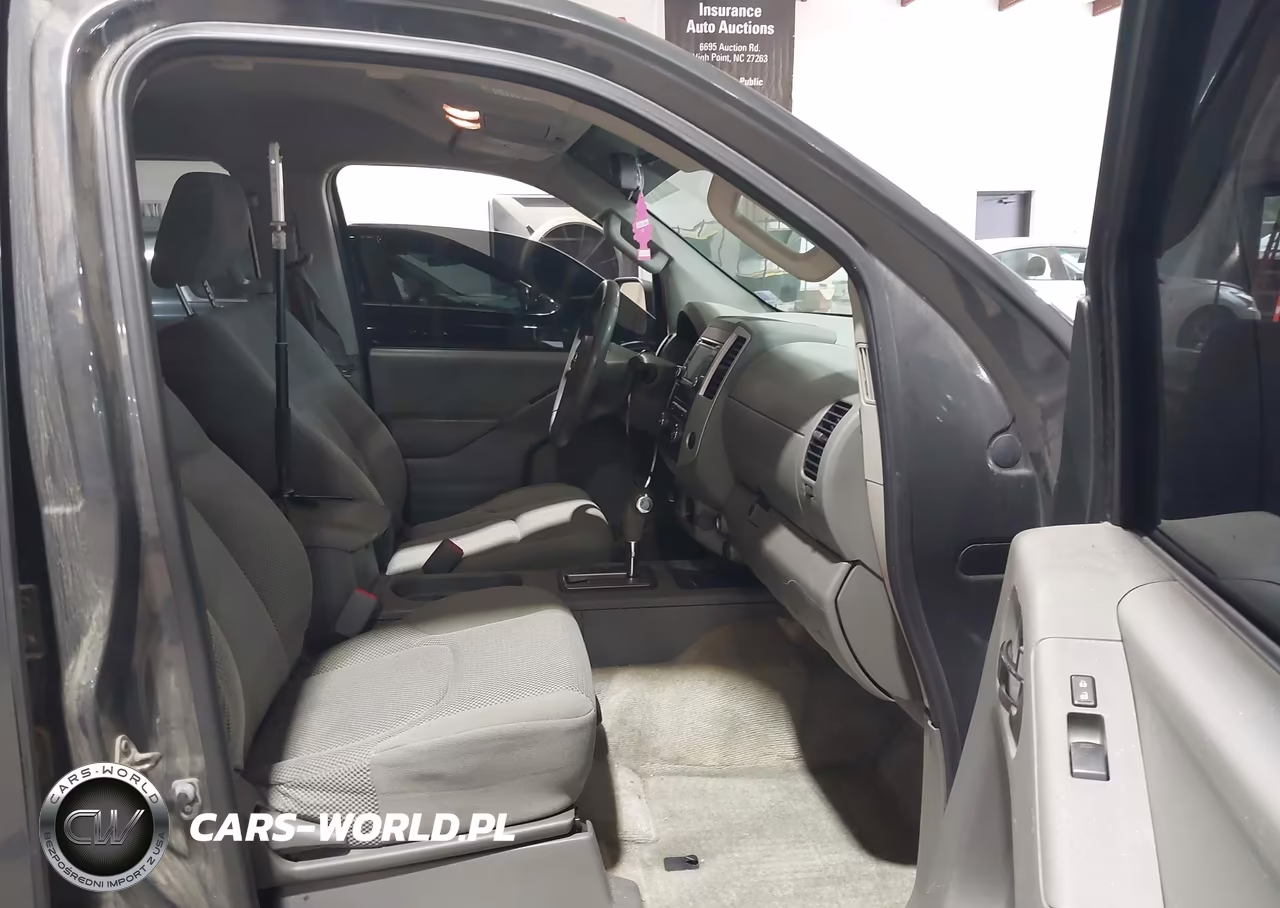 2015 Nissan Frontier Pro-4X-S-Sl-Sv VIN:1N6AD0EV8FN701195 - 5