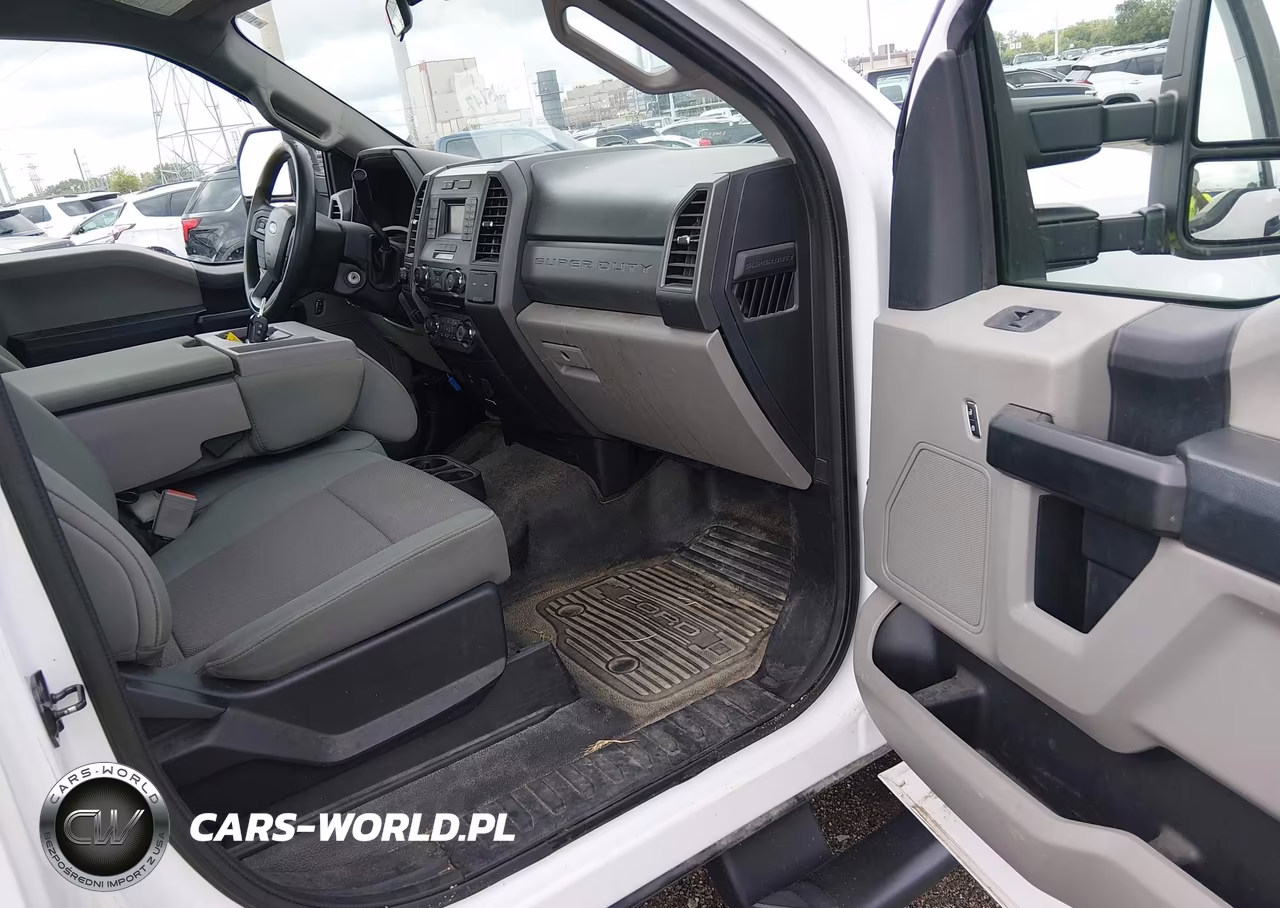 2018 Ford F-350 Xl VIN:1FTRF3DT9JEC22116 - 5