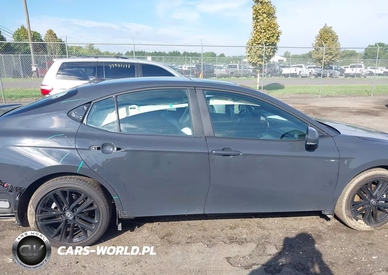 2026 Toyota Camry Se VIN:4T1DAACK7TU213957 - 13