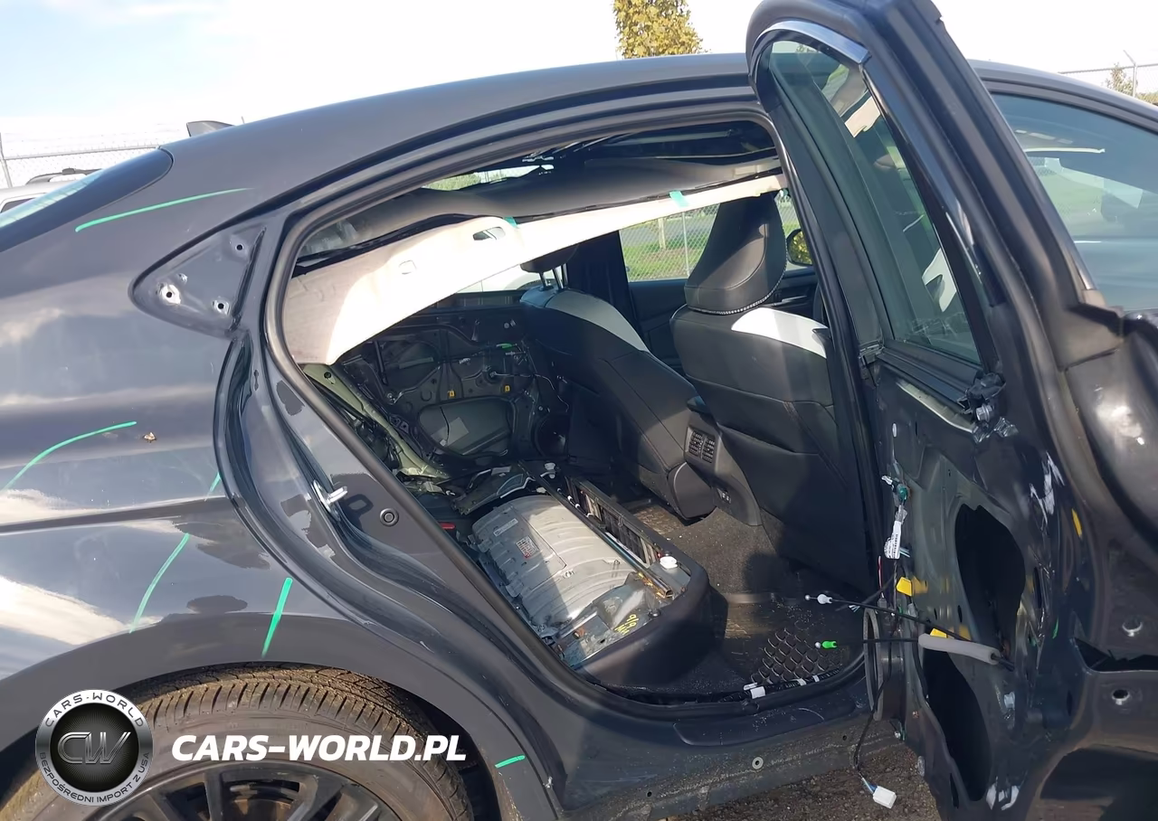 2026 Toyota Camry Se VIN:4T1DAACK7TU213957 - 8