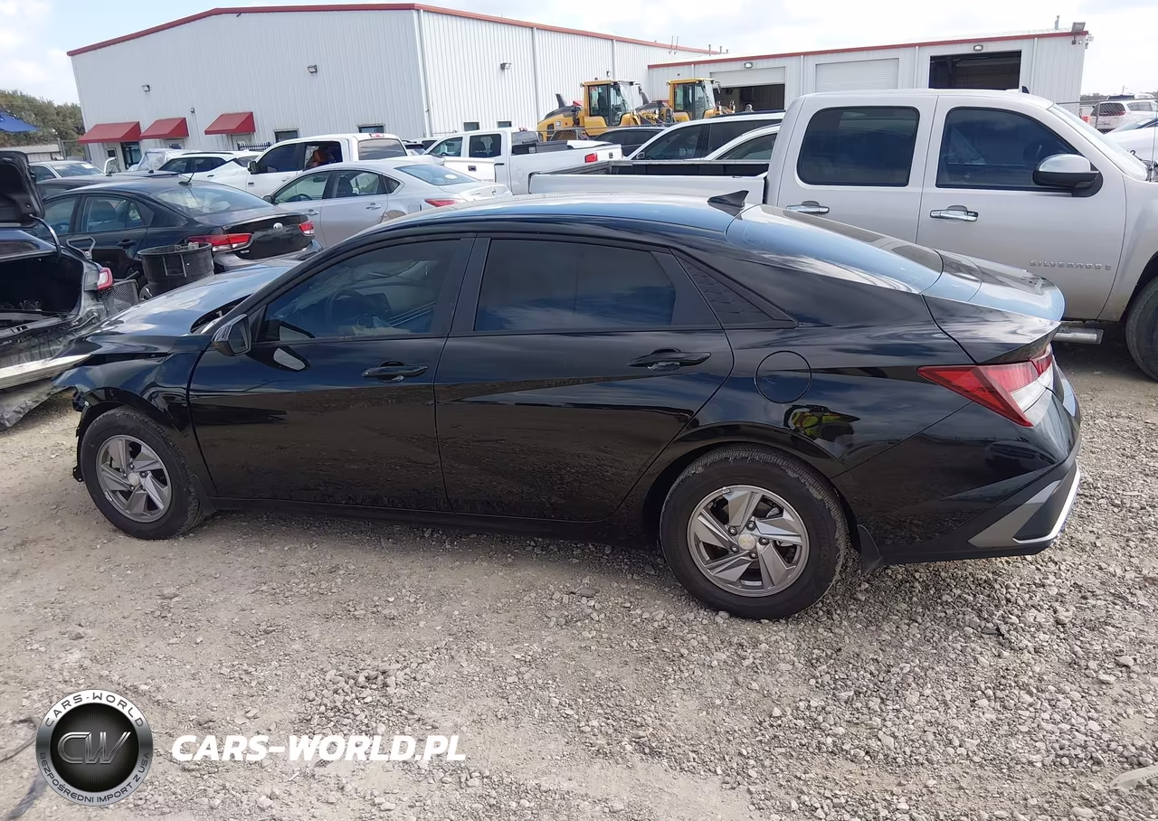 2025 Hyundai Elantra Se VIN:KMHLL4DG6SU093259 - 15