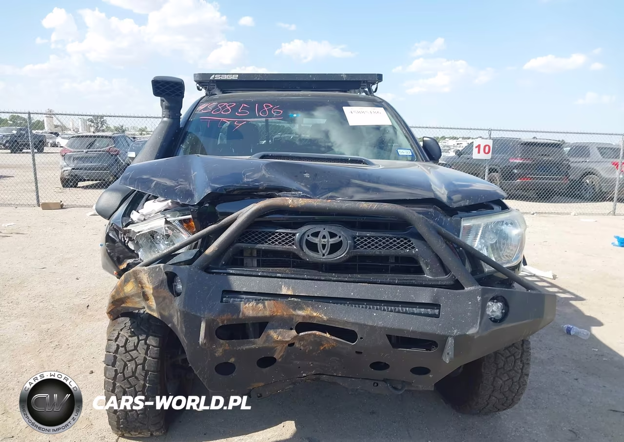 2014 Toyota Tacoma Base V6 VIN:3TMLU4EN5EM147643 - 6