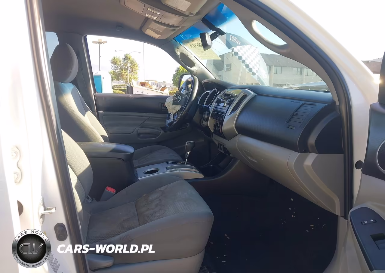 2012 Toyota Tacoma Prerunner VIN:5TFJX4GN8CX010800 - 5