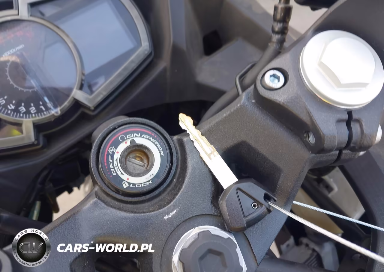 2020 Kawasaki Ex400 VIN:JKAEXKG19LDA82588 - 11
