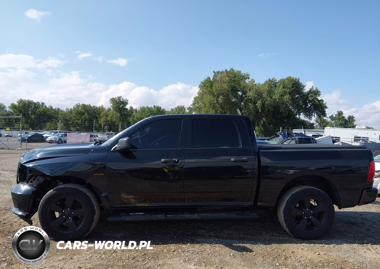 2017 Ram 1500 Express 4X4 5'7 Box VIN:3C6RR7KT4HG544805 - 14