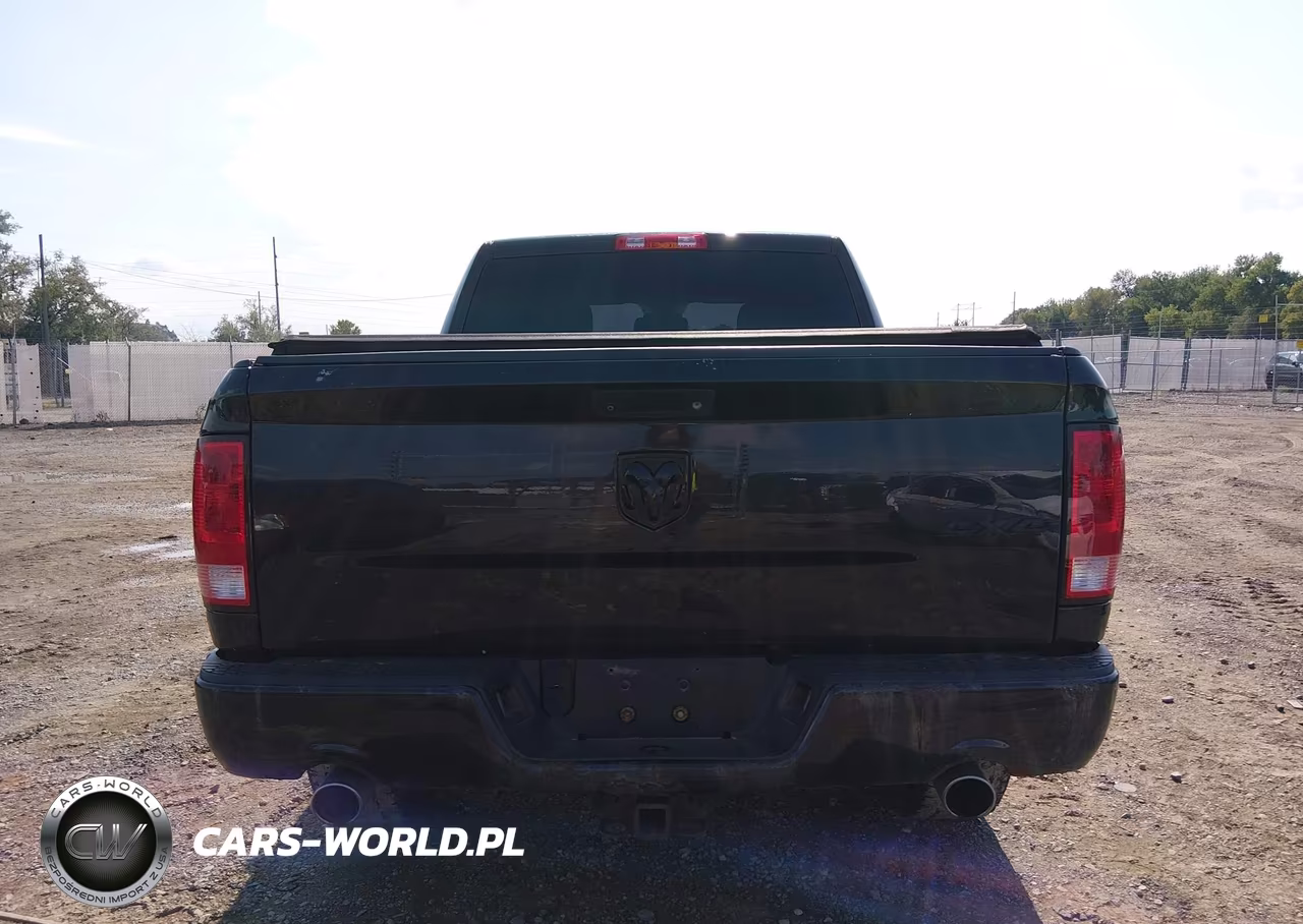 2017 Ram 1500 Express 4X4 5'7 Box VIN:3C6RR7KT4HG544805 - 16