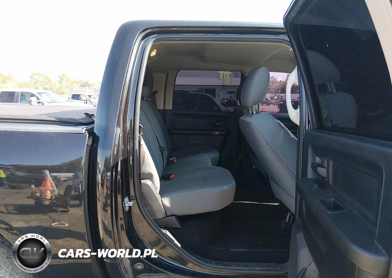 2017 Ram 1500 Express 4X4 5'7 Box VIN:3C6RR7KT4HG544805 - 8