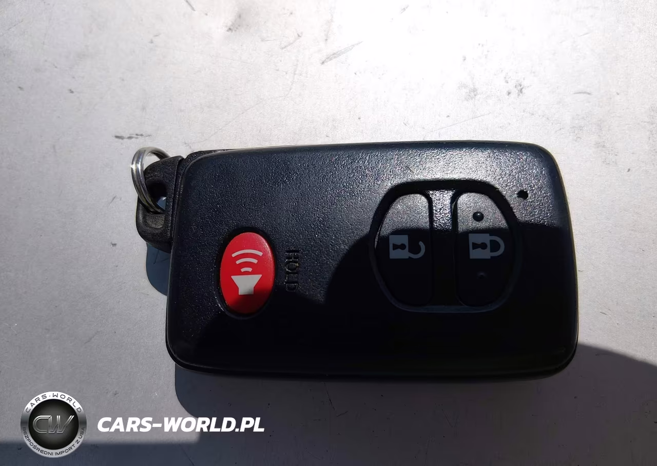 2013 Toyota Prius Three VIN:JTDKN3DU2D5644925 - 11