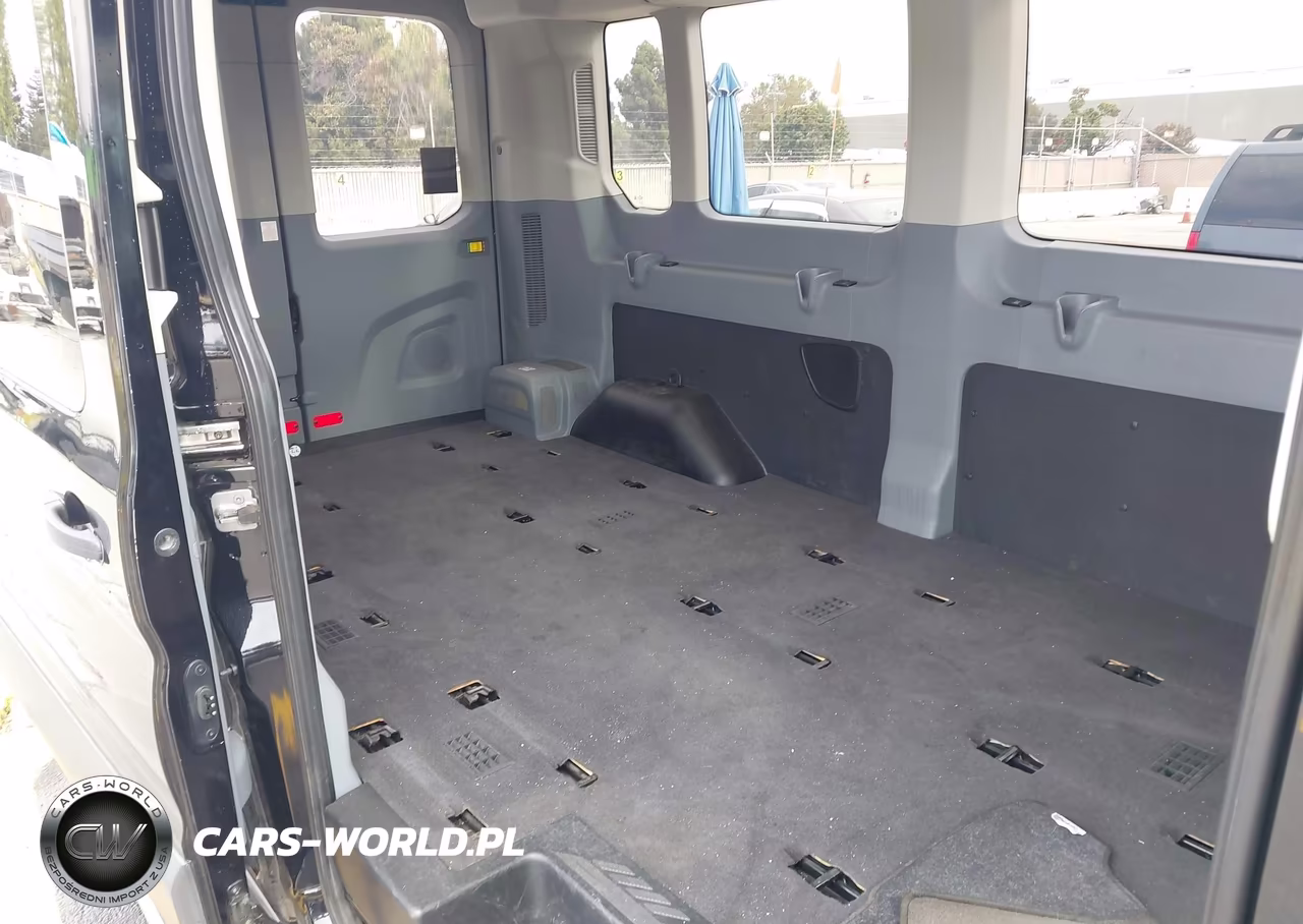 2017 Ford Transit-350 Xlt VIN:1FBAX2CM8HKA90139 - 8