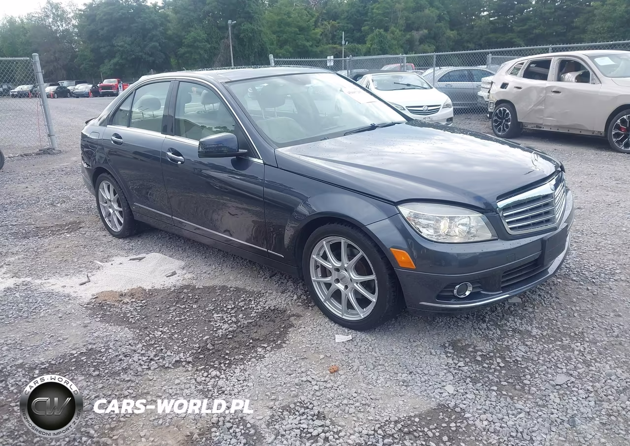 2011 Mercedes-Benz C 300 Luxury 4Matic-Sport 4Matic