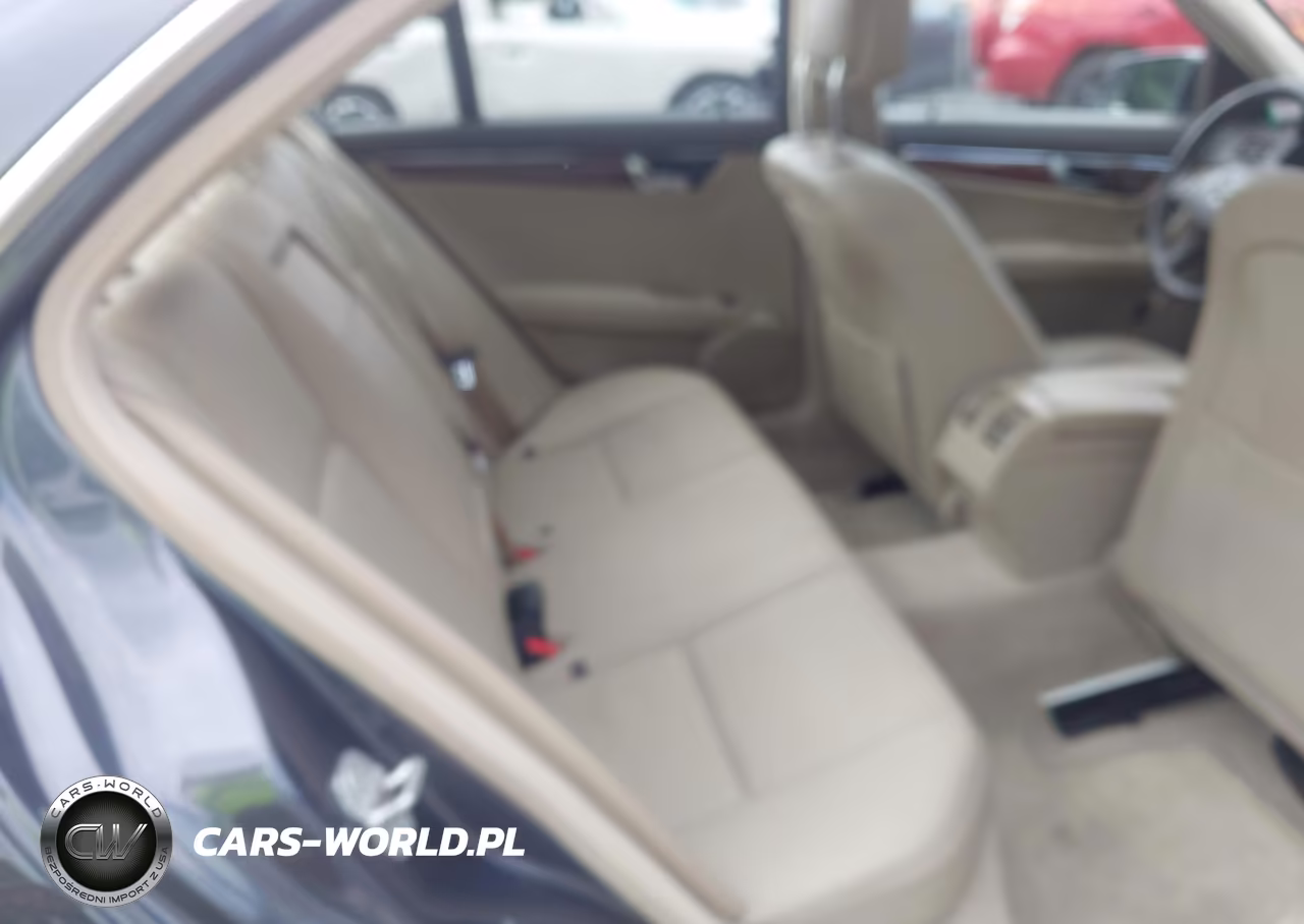 2011 Mercedes-Benz C 300 Luxury 4Matic-Sport 4Matic VIN:WDDGF8BB6BR150080 - 8