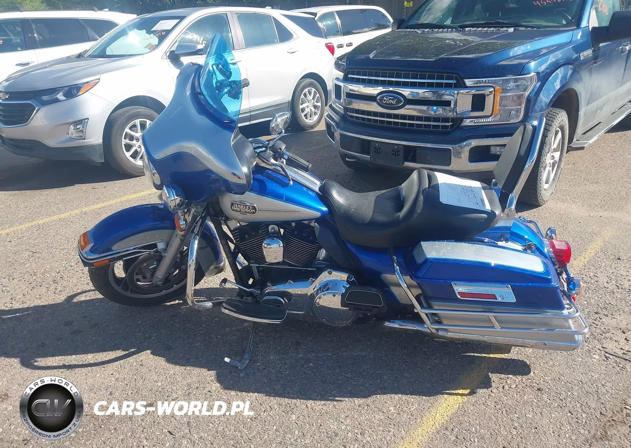 2010 Harley-Davidson Flhtcu VIN:1HD1FC419AB612709 - 13
