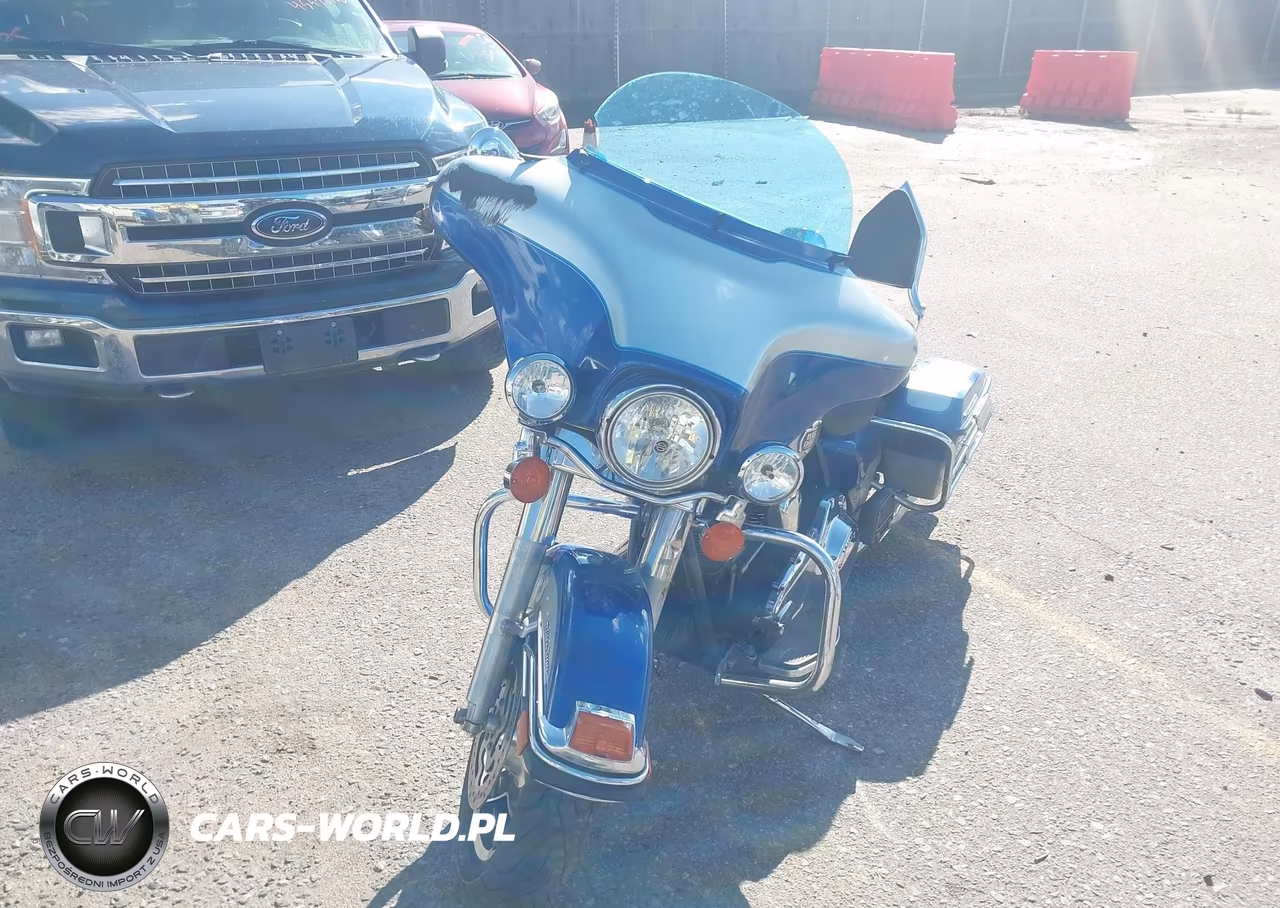 2010 Harley-Davidson Flhtcu VIN:1HD1FC419AB612709 - 5