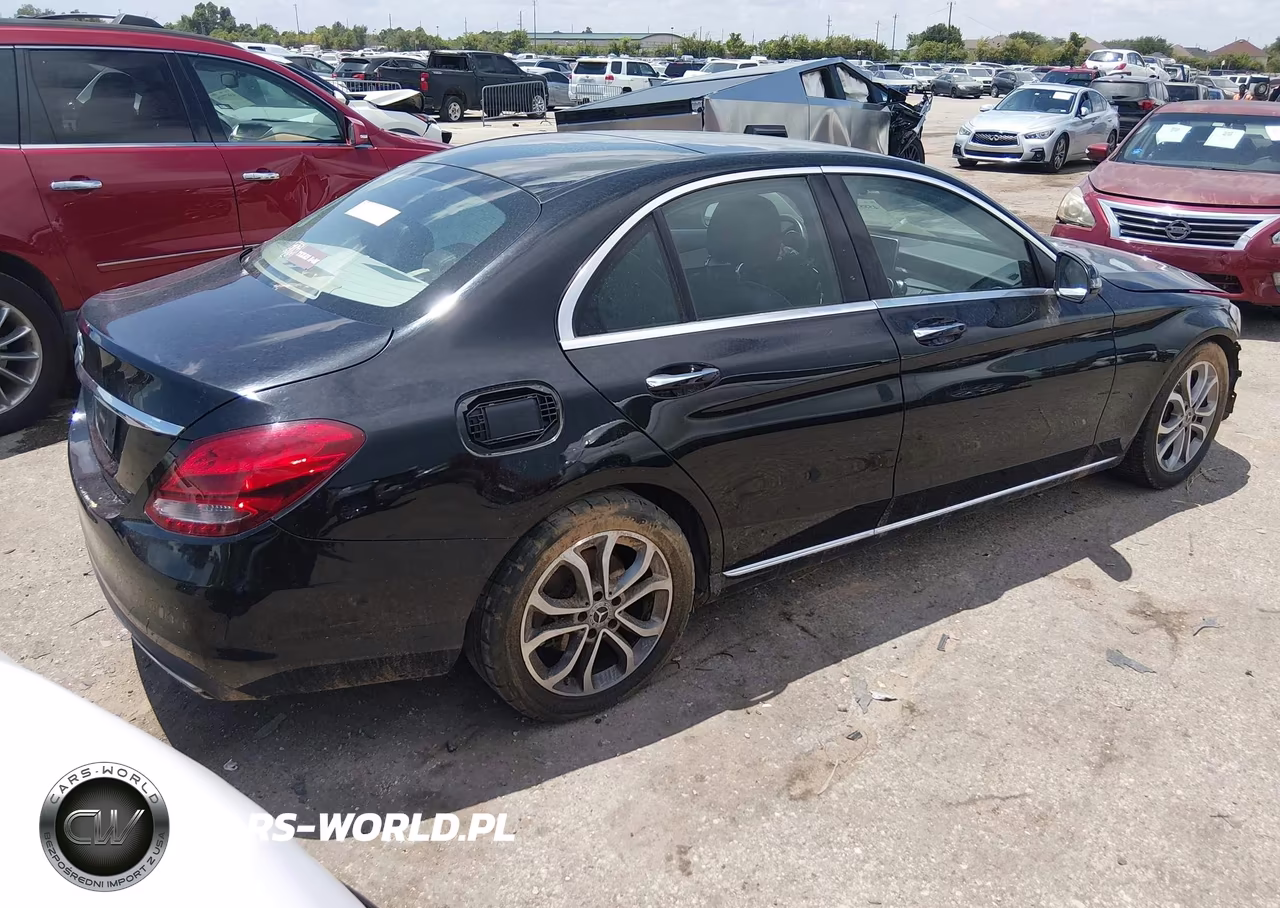 2017 Mercedes-Benz C 300 VIN:55SWF4JB4HU222956 - 4