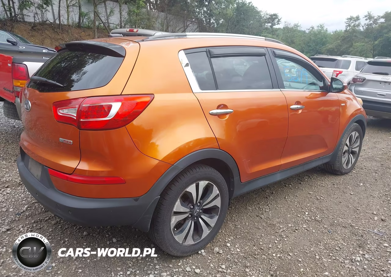 2011 Kia Sportage Sx VIN:KNDPC3A65B7119716 - 4