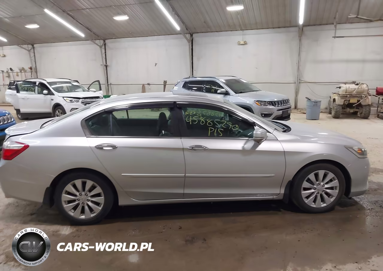 2015 Honda Accord Ex-L VIN:1HGCR2F8XFA085378 - 13