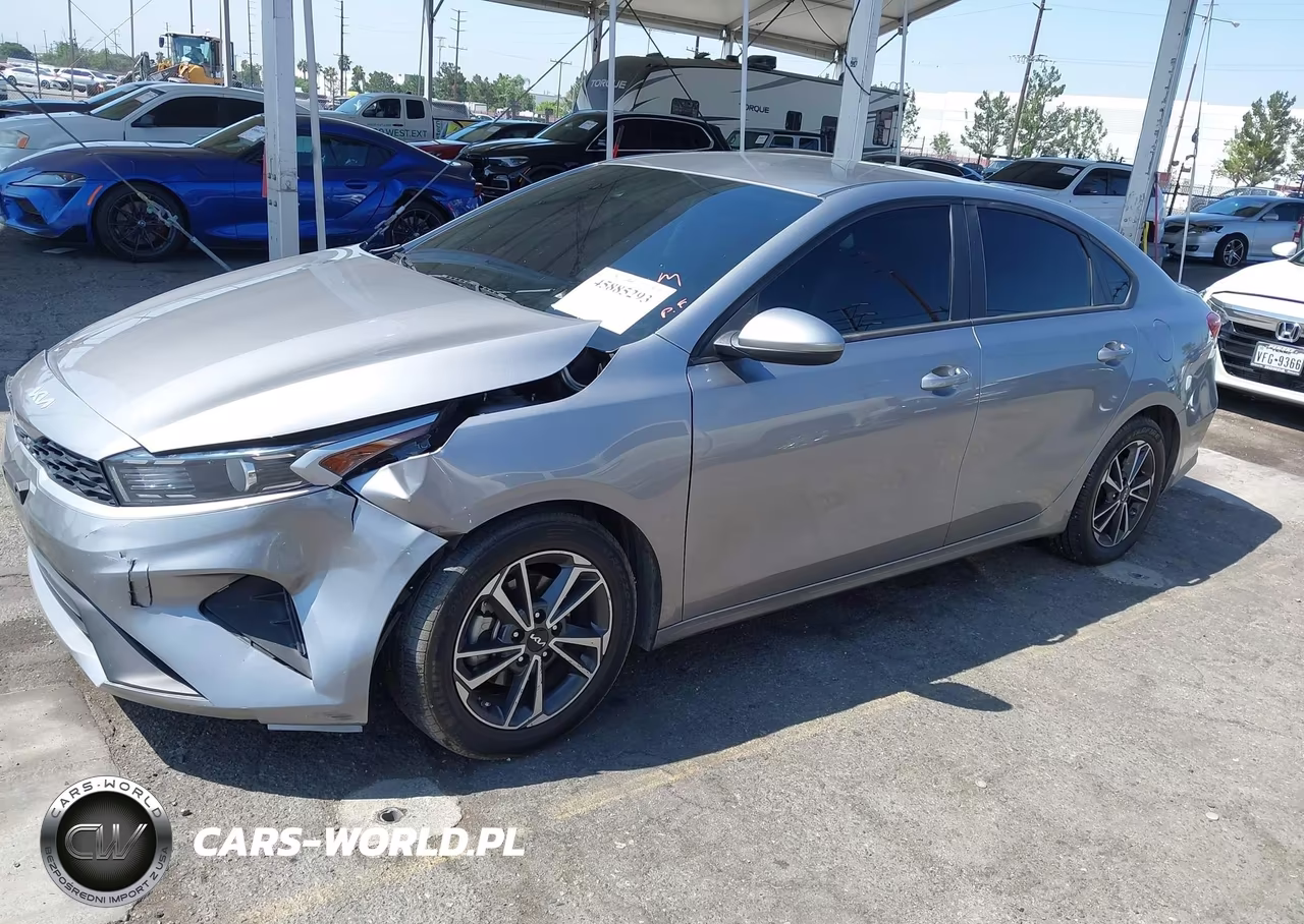 2023 Kia Forte Lxs VIN:3KPF24AD8PE540212 - 2