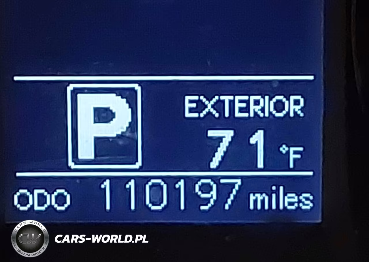 2017 Toyota Sienna Le 7 Passenger VIN:5TDJZ3DC9HS159964 - 15