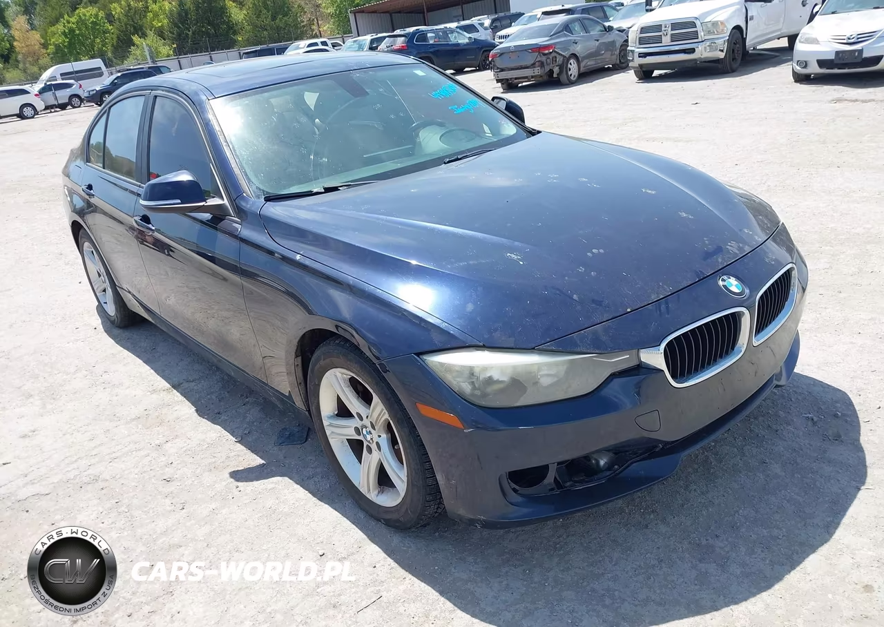 2013 BMW 328I xDrive – zdjęcie 1 z 16