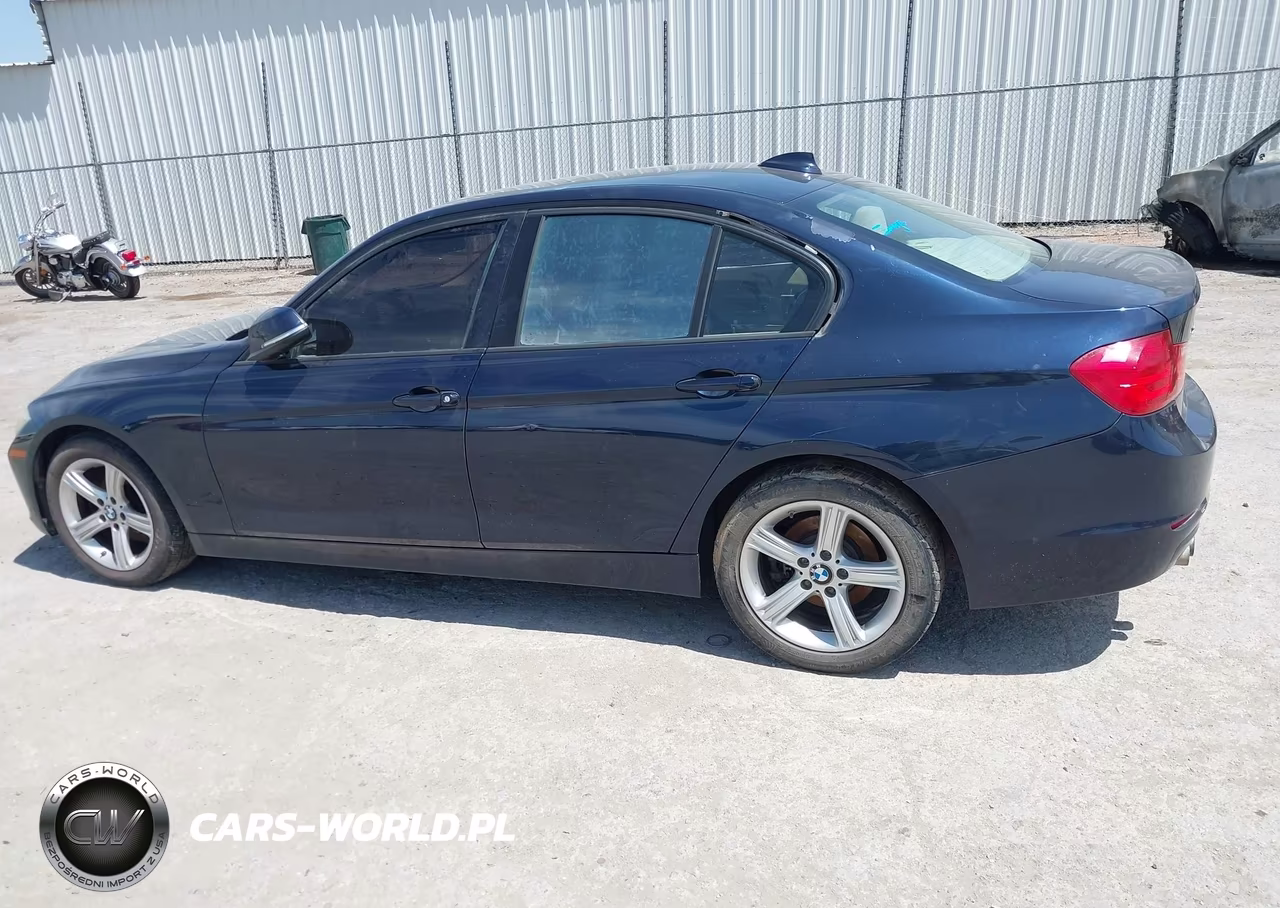 2013 BMW 328I xDrive VIN:WBA3B3C55DJ811306 - 14