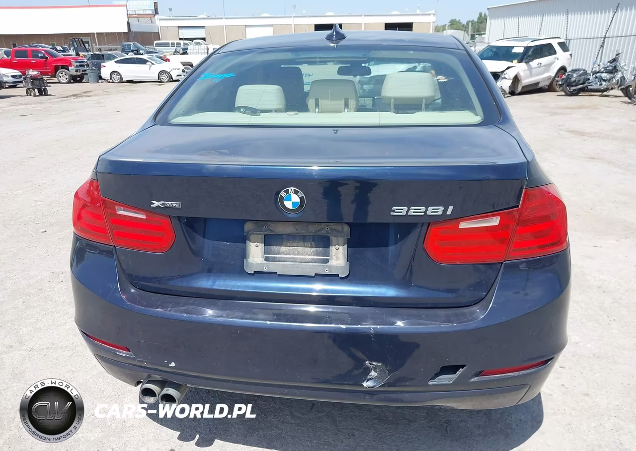 2013 BMW 328I xDrive VIN:WBA3B3C55DJ811306 - 16