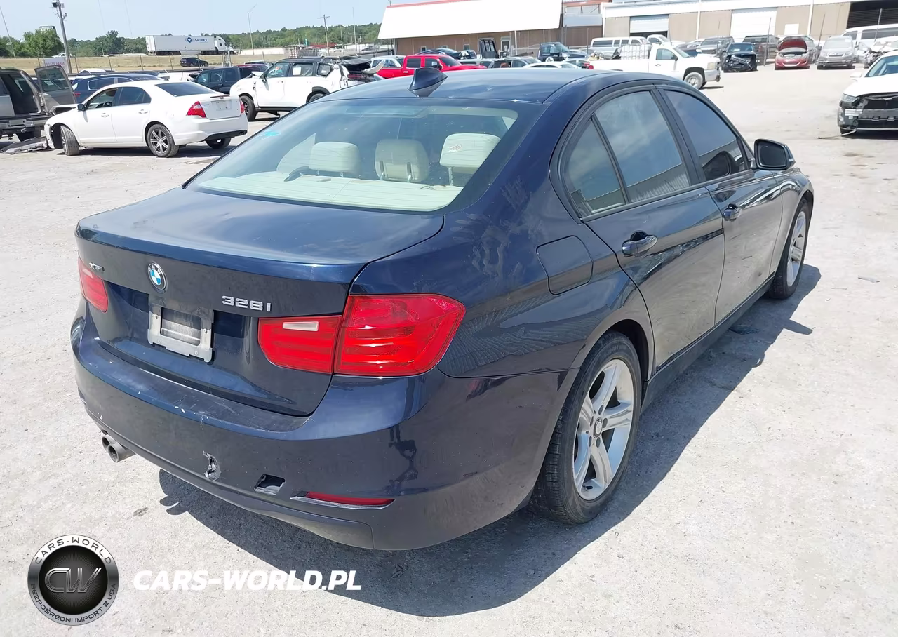 2013 BMW 328I xDrive VIN:WBA3B3C55DJ811306 - 4