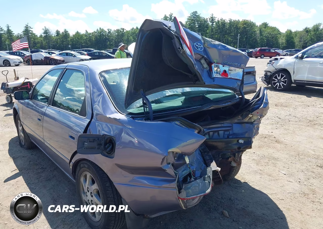 2000 Toyota Camry Le V6 VIN:4T1BF22KXYU097760 - 13