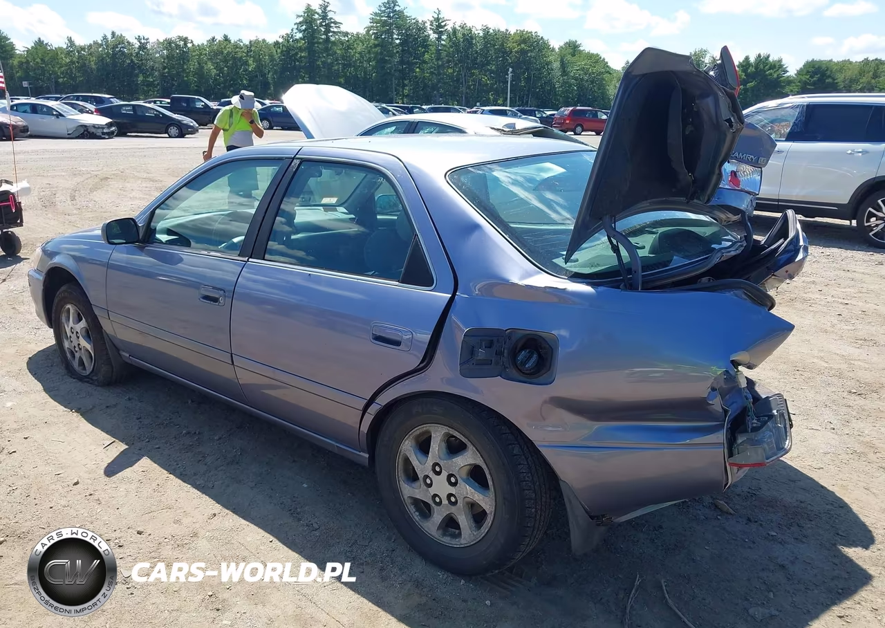 2000 Toyota Camry Le V6 VIN:4T1BF22KXYU097760 - 3