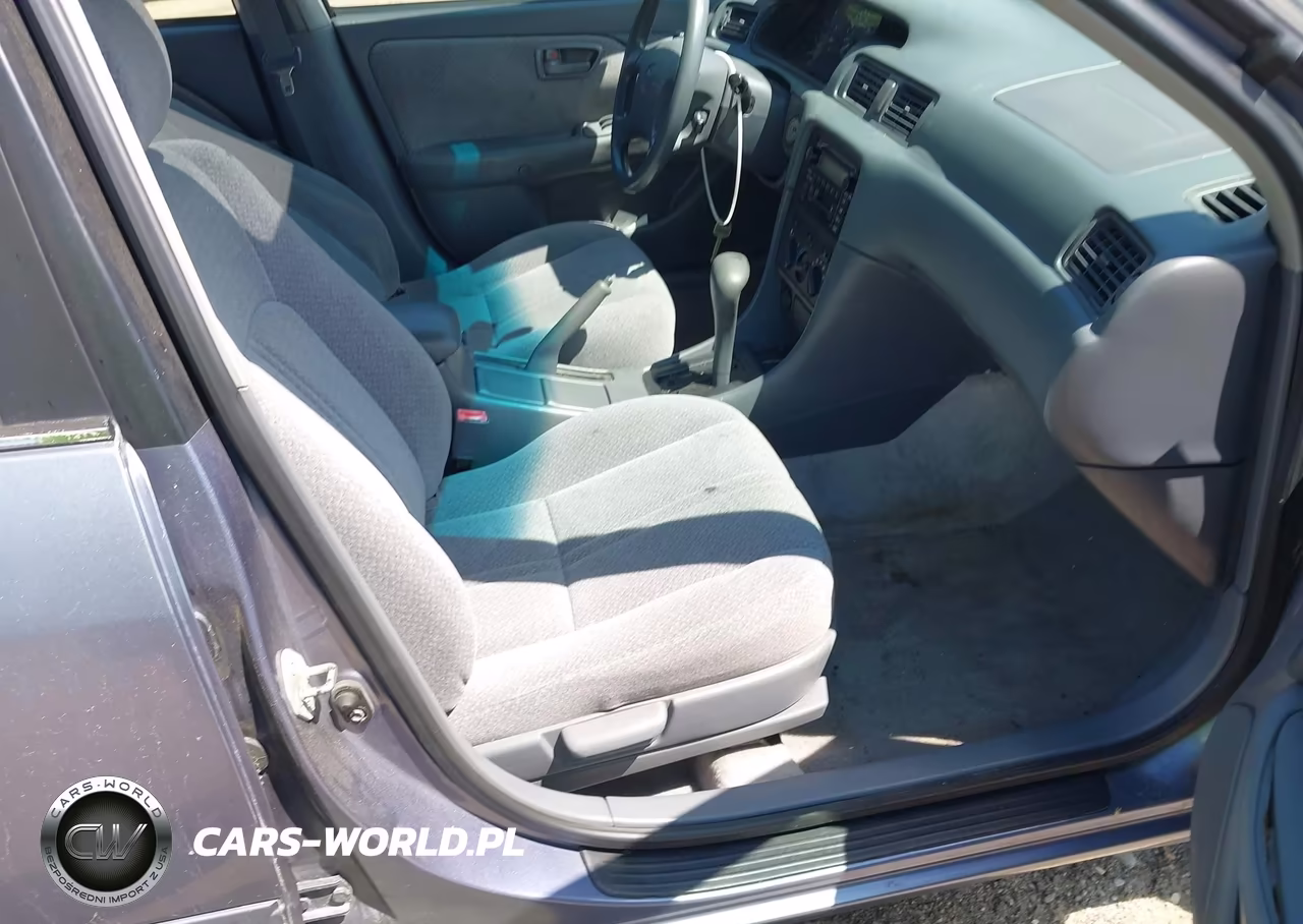 2000 Toyota Camry Le V6 VIN:4T1BF22KXYU097760 - 5