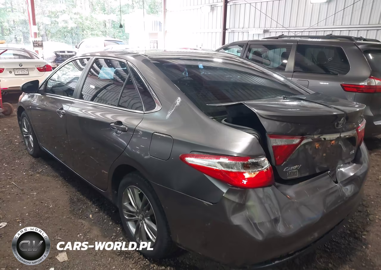 2017 Toyota Camry Se VIN:4T1BF1FK8HU344164 - 3