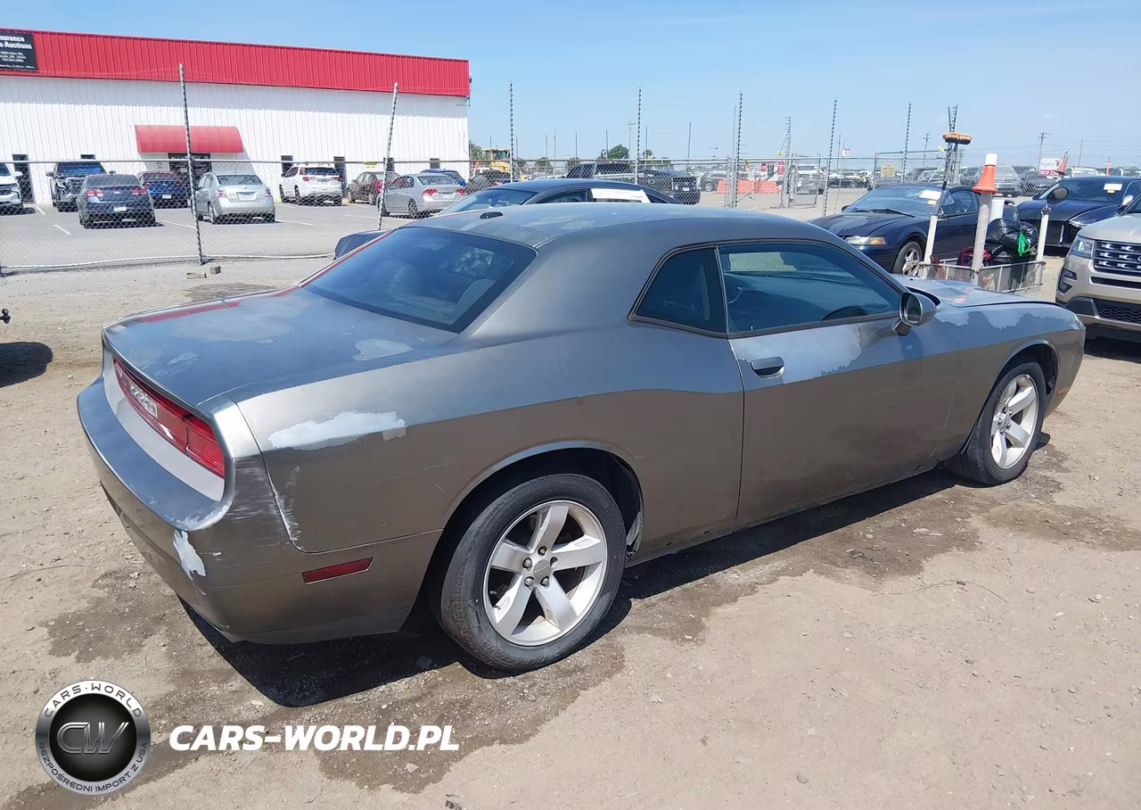 2012 Dodge Challenger Sxt VIN:2C3CDYAG5CH171505 - 4