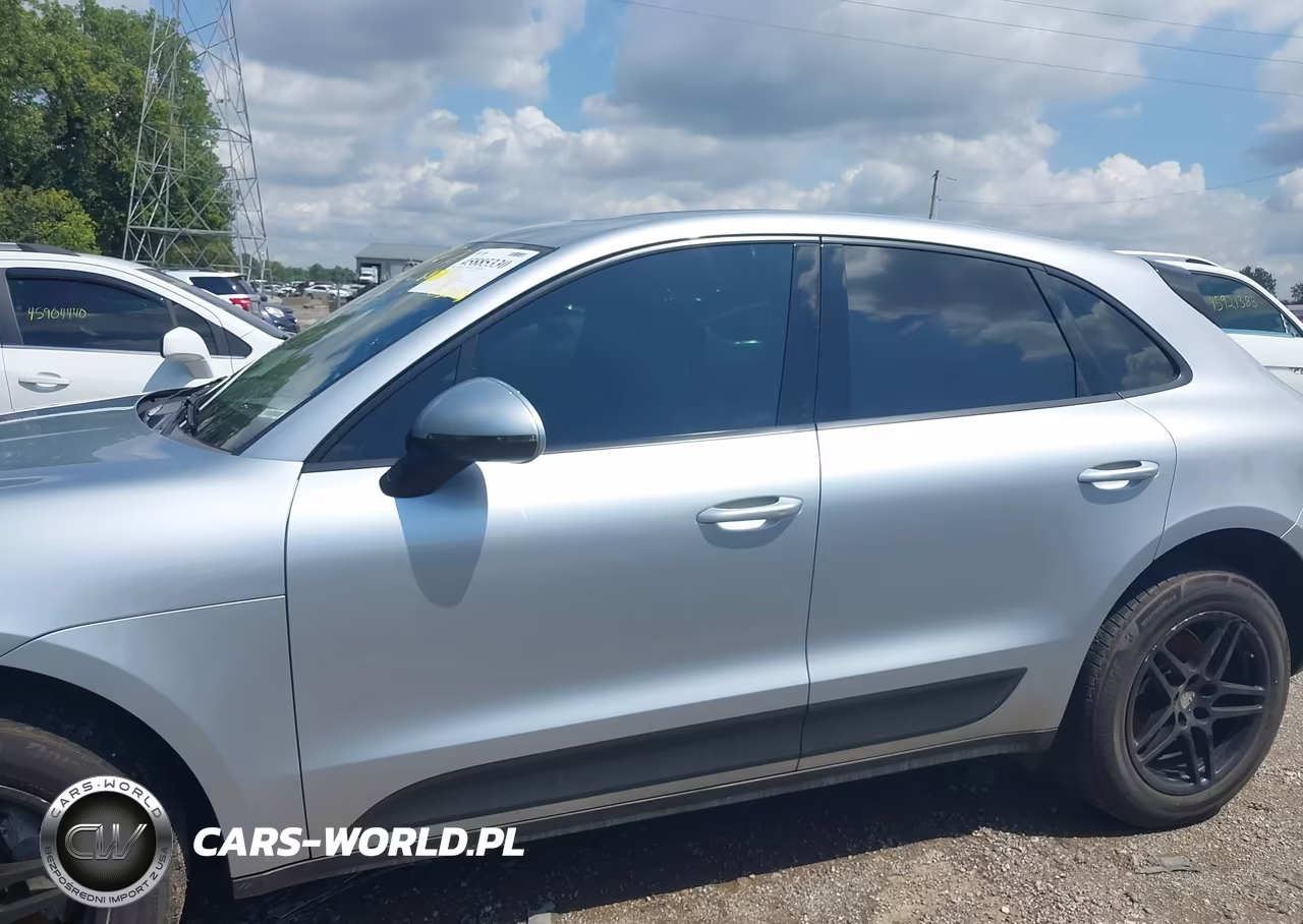 2017 Porsche Macan VIN:WP1AA2A51HLB04903 - 14