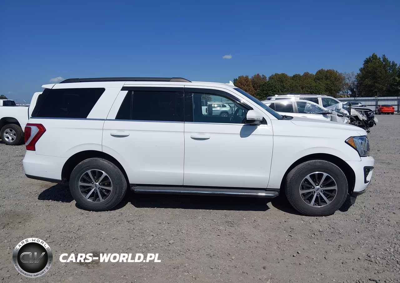 2018 Ford Expedition Xlt VIN:1FMJU1HT9JEA66947 - 13