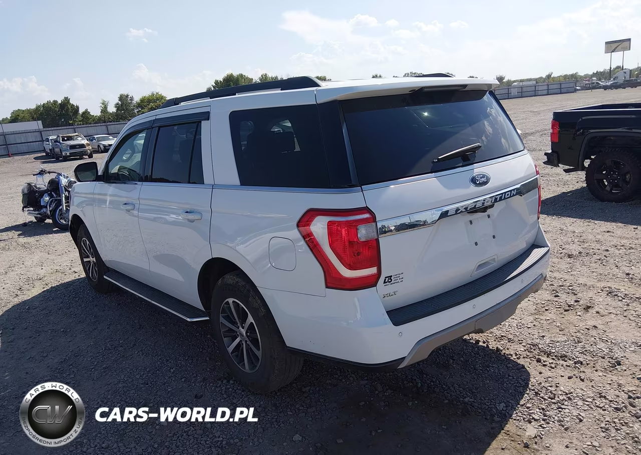 2018 Ford Expedition Xlt VIN:1FMJU1HT9JEA66947 - 3