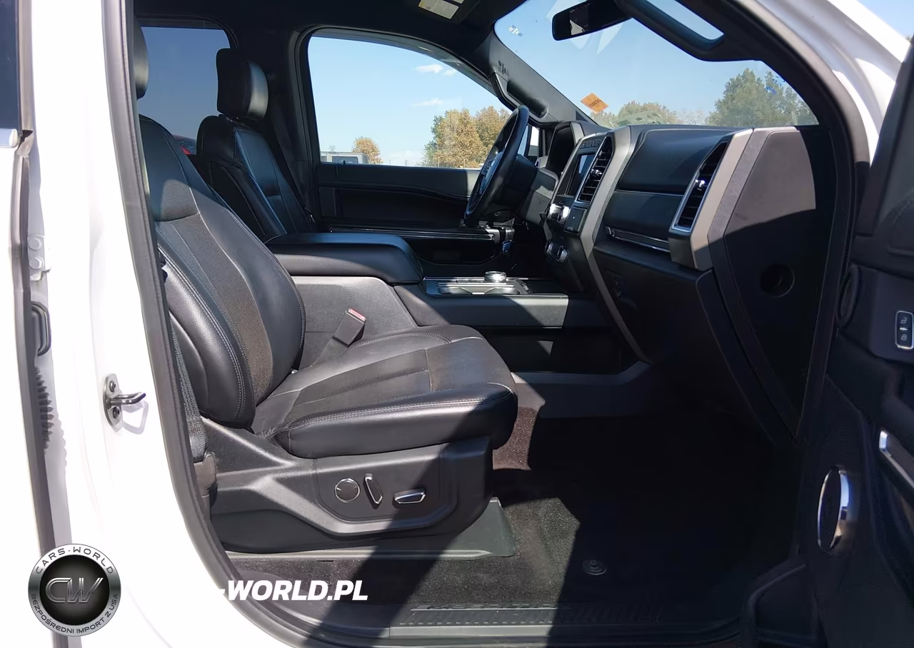 2018 Ford Expedition Xlt VIN:1FMJU1HT9JEA66947 - 5