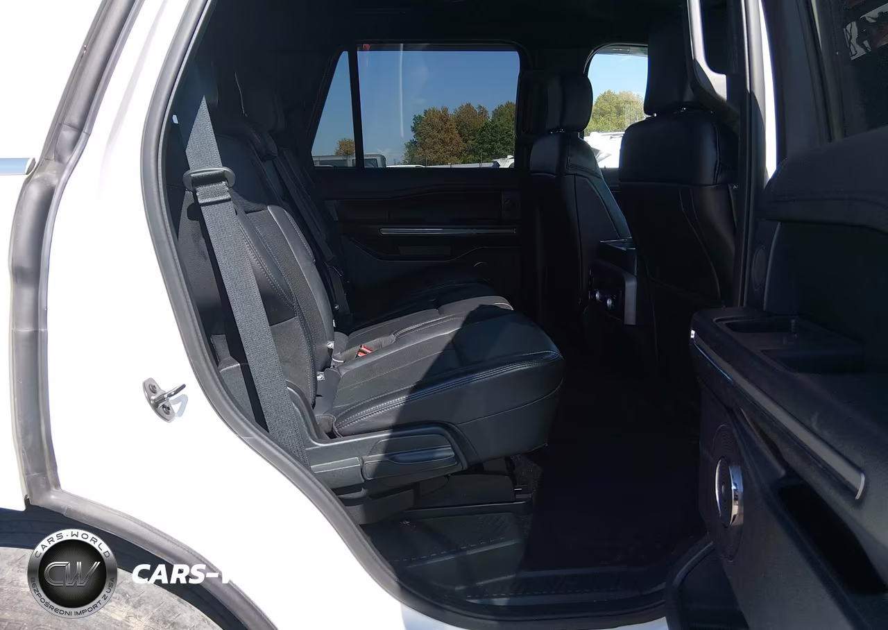 2018 Ford Expedition Xlt VIN:1FMJU1HT9JEA66947 - 8