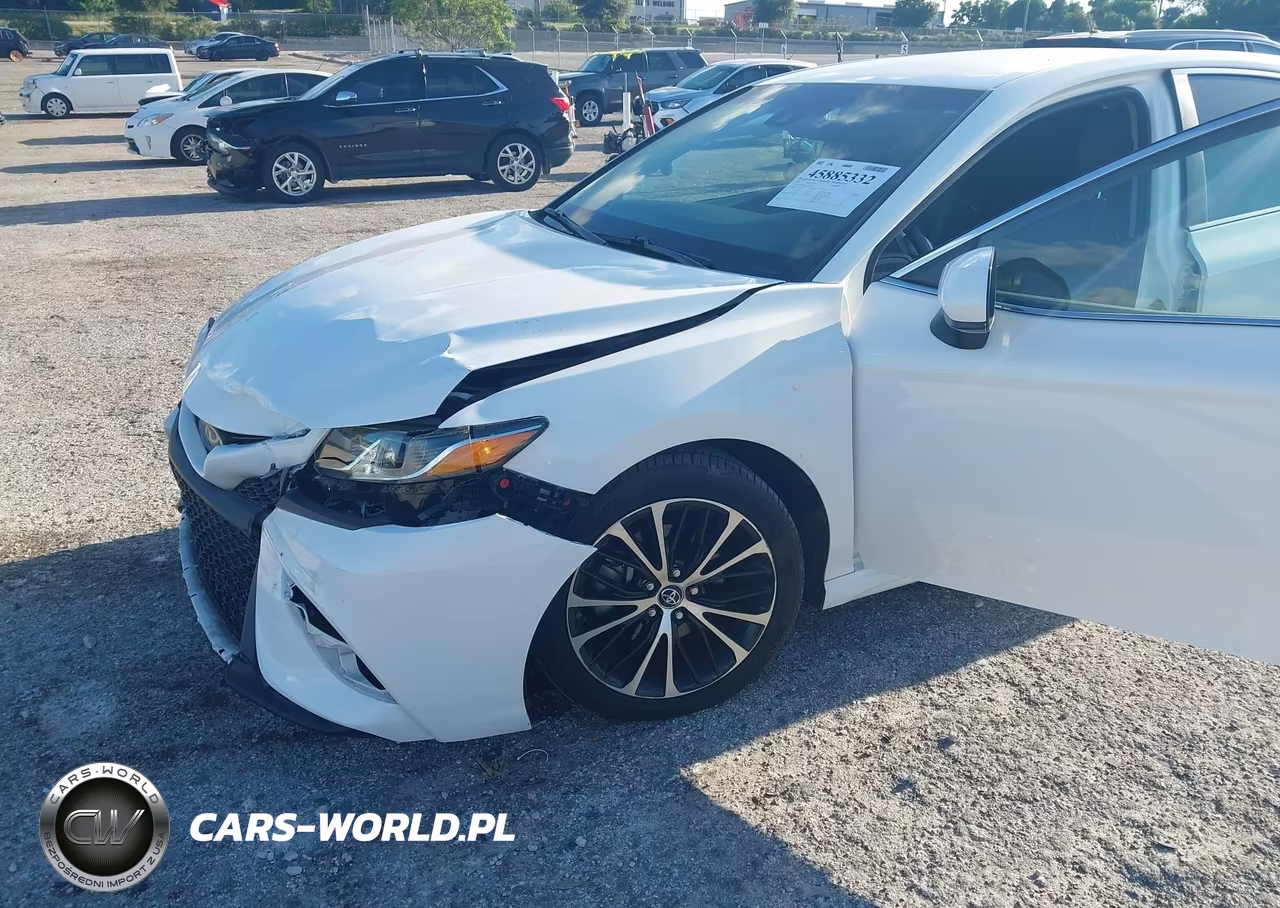 2018 Toyota Camry Se VIN:4T1B11HK4JU141726 - 6
