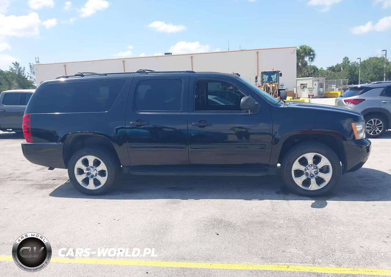 2013 Chevrolet Suburban 1500 Lt VIN:1GNSKJE79DR337080 - 13