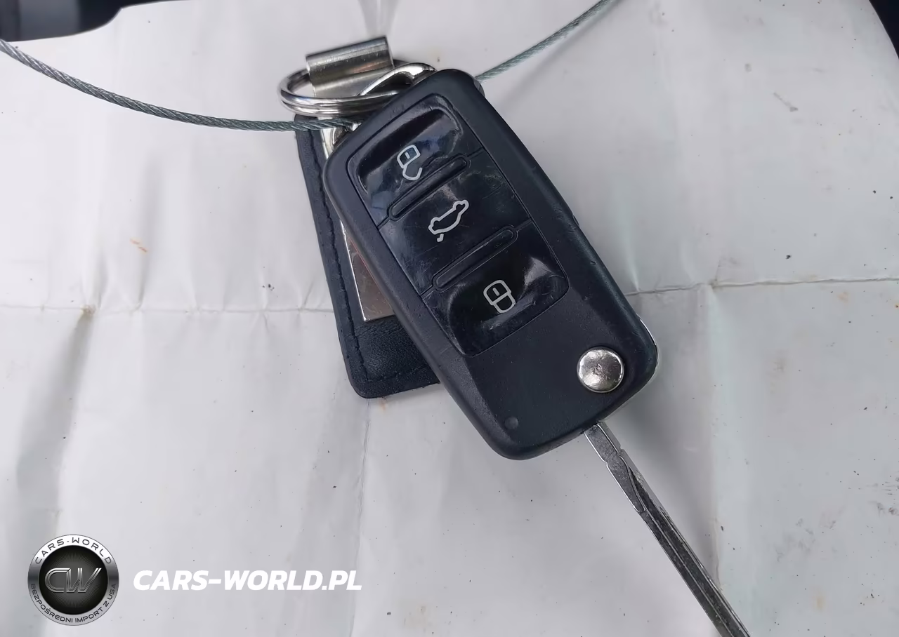 2016 Volkswagen Tiguan S VIN:WVGBV7AX1GW593692 - 11